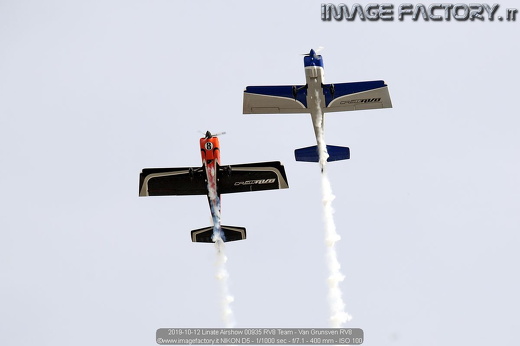 2019-10-12 Linate Airshow 00935 RV8 Team - Van Grunsven RV8